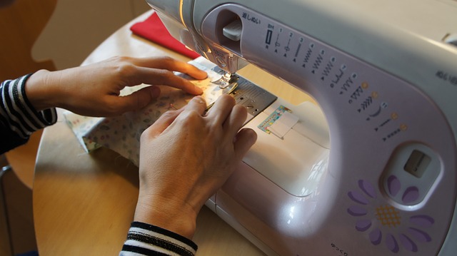 sewing-machine